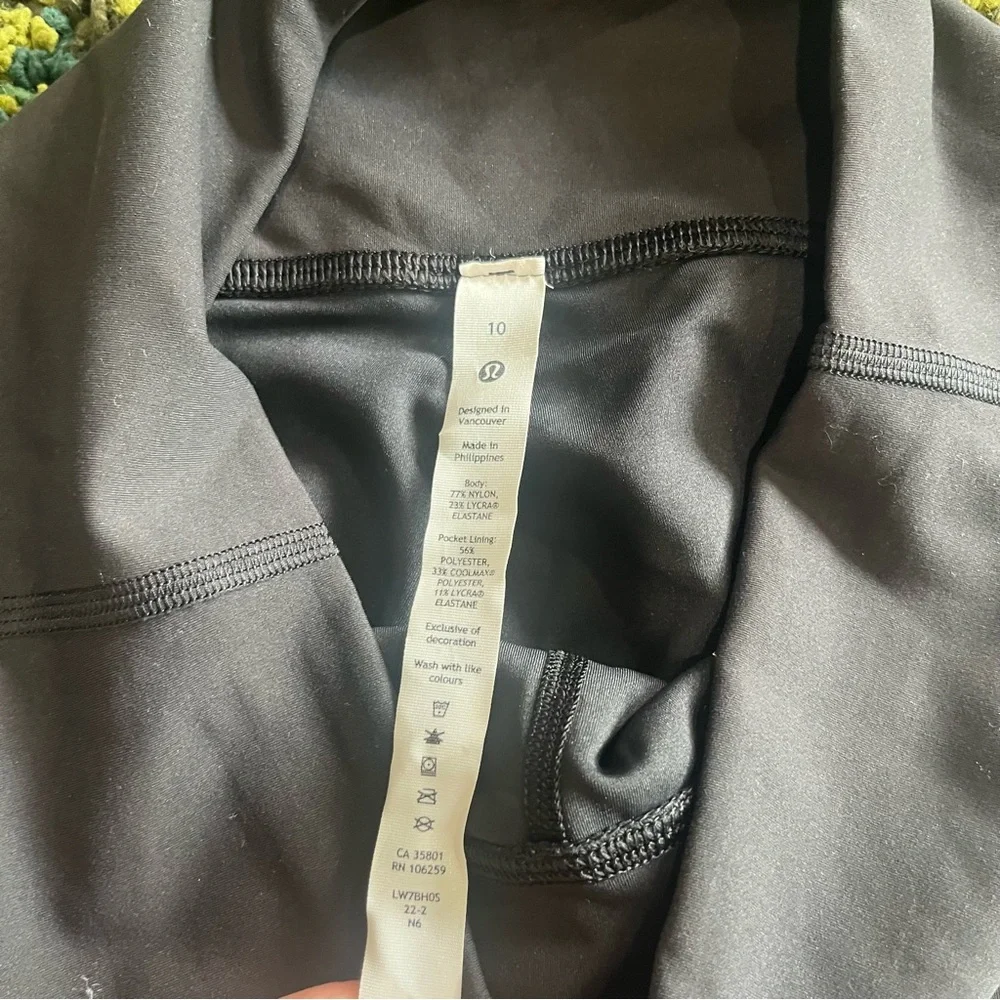 lululemon athletica black High-Rise Biker Shorts - Picture 4 of 4